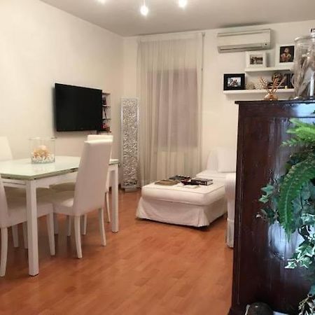 La Casetta Villa Fondi Bagian luar foto